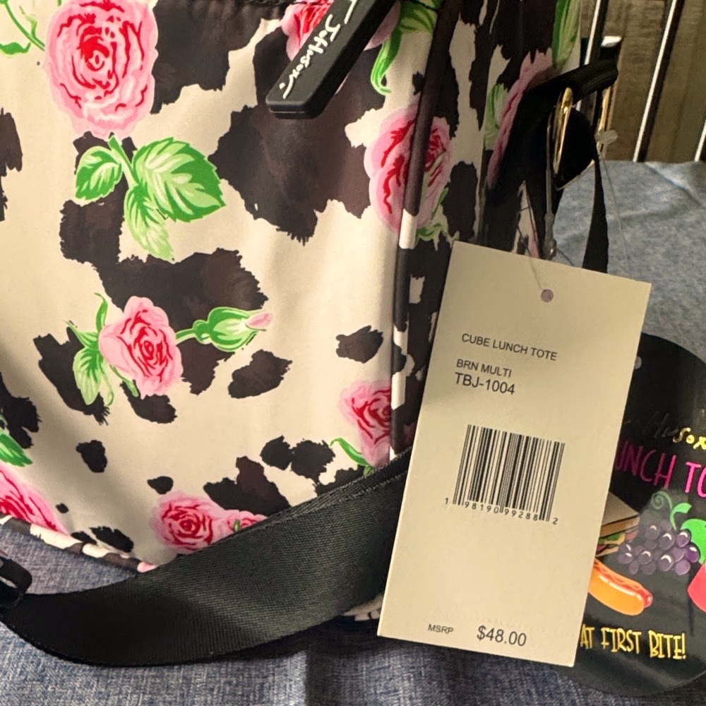 NWT Betsey Johnson Pink Floral Cow Print  Lunch Bag 8.5” X 7.5” X 6.5” - Picture 3 of 5